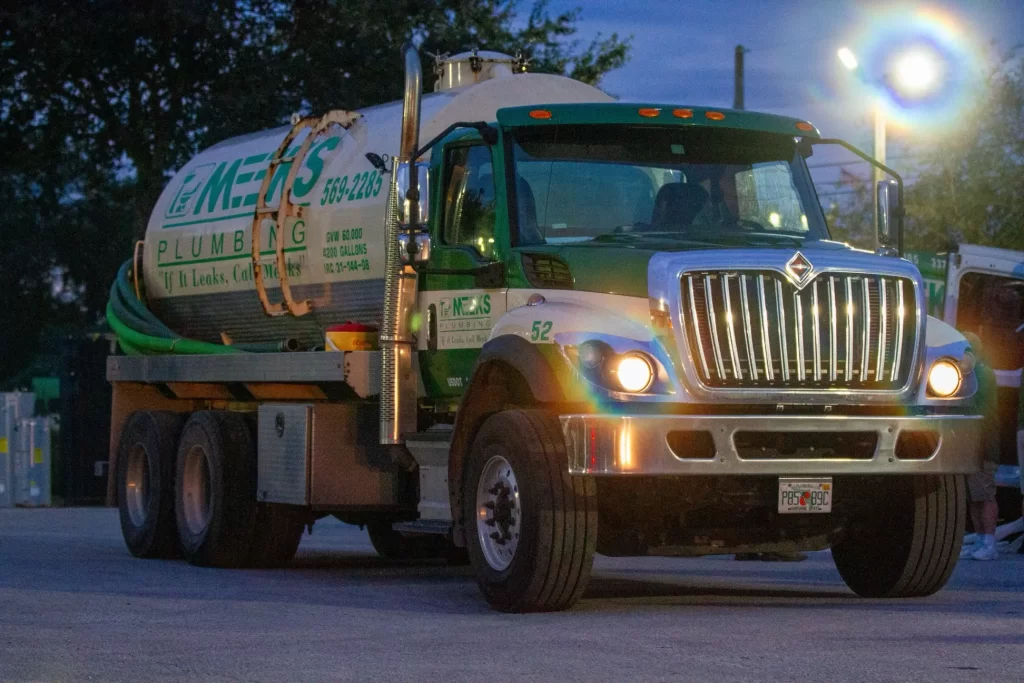 meeks large septic truck front view
